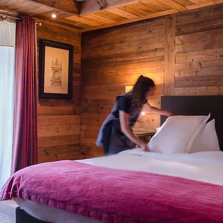 Chalet-hotel La Marmotte, La Tapiaz & Spa, The Originals Relais 4* Les Gets