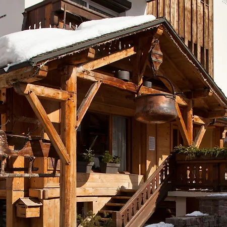 Hotel Chalet-hôtel La Marmotte, La Tapiaz&spa, The Originals Relais 4*